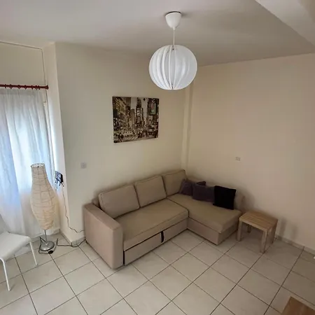 Apartman Theodorou Town *